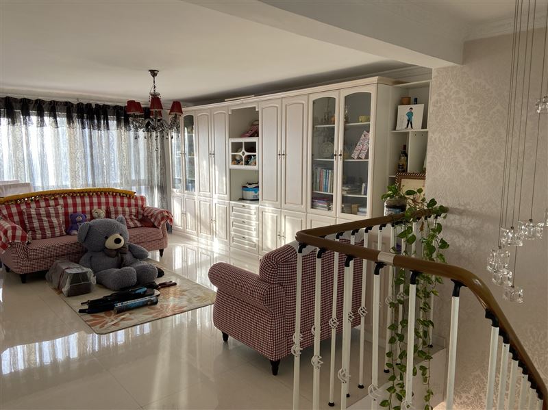 出售沈鐵B區(qū)11托12