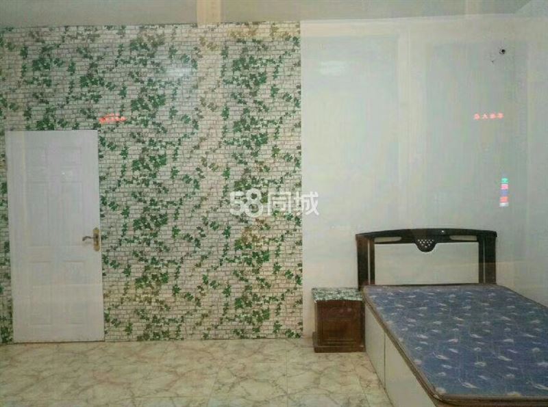 人民公園南側(cè)樓房出租