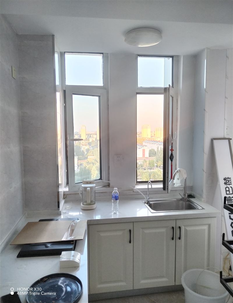 榮升廣場D精裝房出租