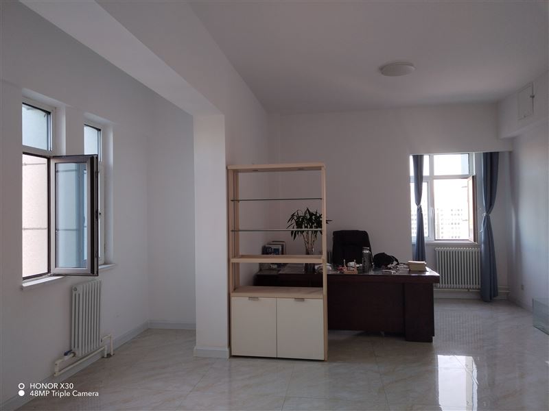 榮升廣場D精裝房出租