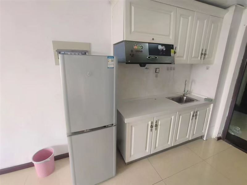 陽光水岸公寓出租1200