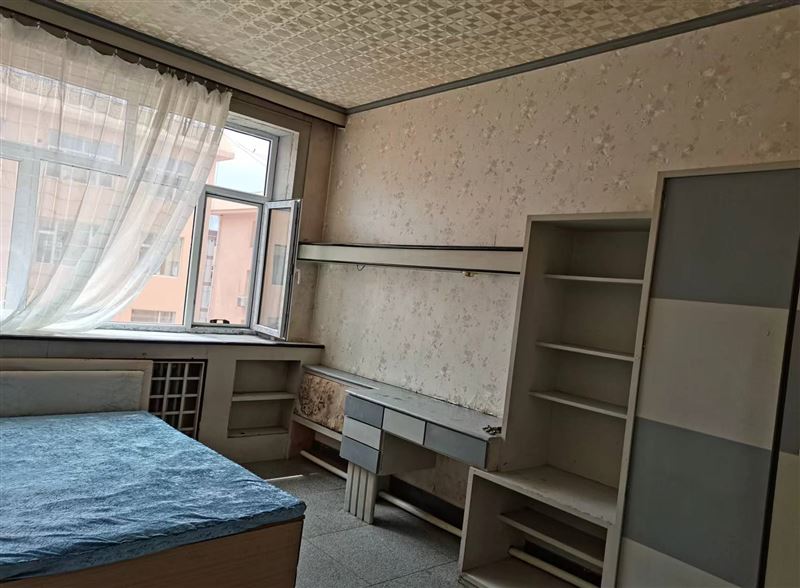 出租批發(fā)城附近單間