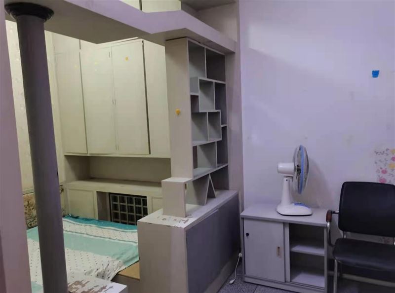 出租批發(fā)城附近單間