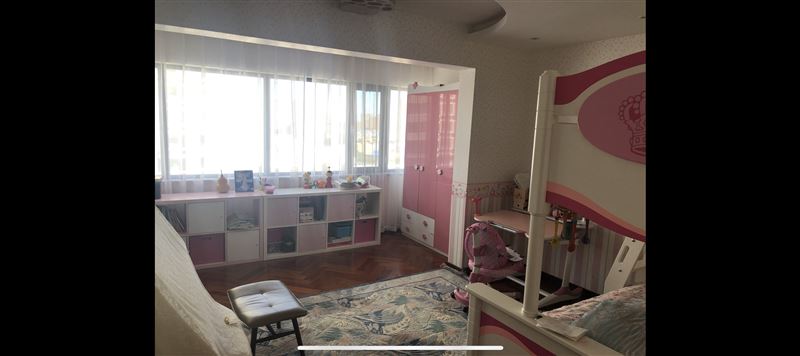 東方盛世家園170平電梯大平層出租