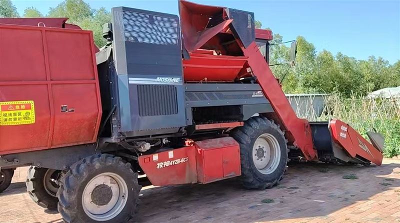 23年牧神收割機(jī)