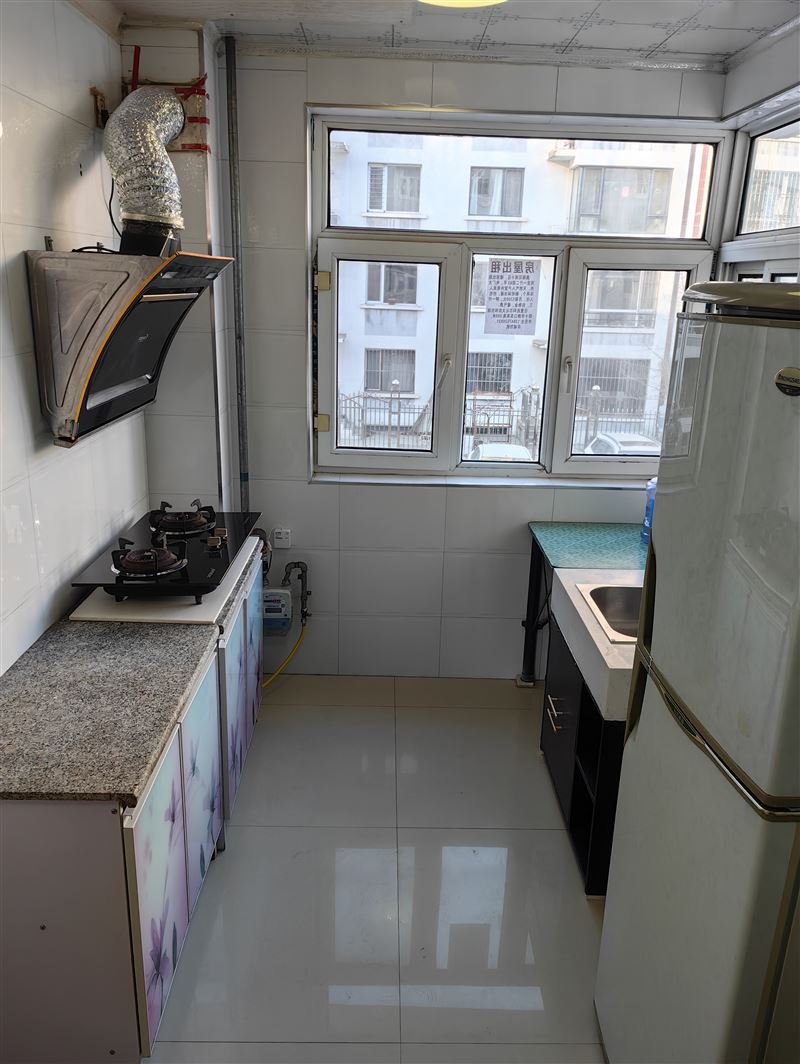 鑫順花城社區(qū)樓房出租兩室一廳二層